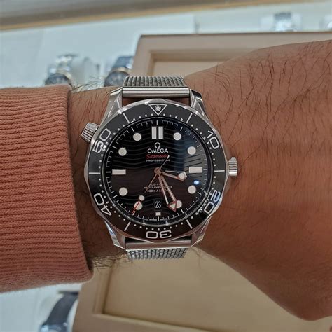 omega mesh bracelet seamaster.